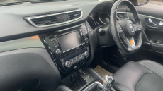 Nissan Qashqai 1.3 DiG-T Tekna 5dr Petrol Hatchback